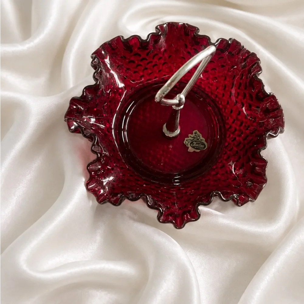 FENTON Vintage Ruby Red Amberina UV Reactive Tidbit Bowl MINT!